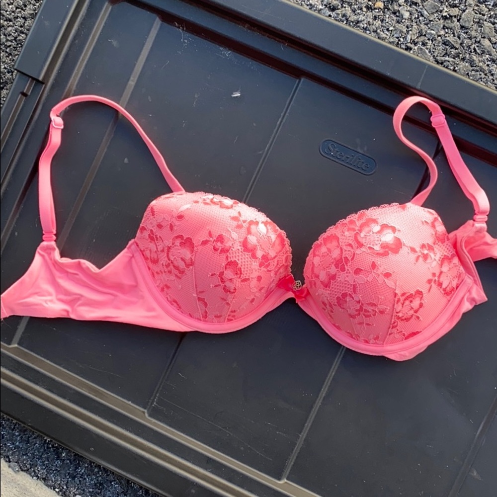 Victoria secret push up 32D